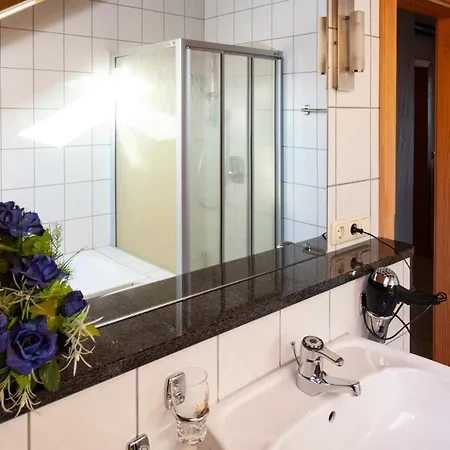 Hauser Hof Gruebl Apartman *